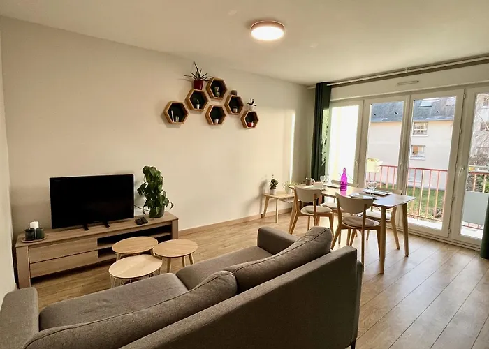 Heze Yourhosthelper *